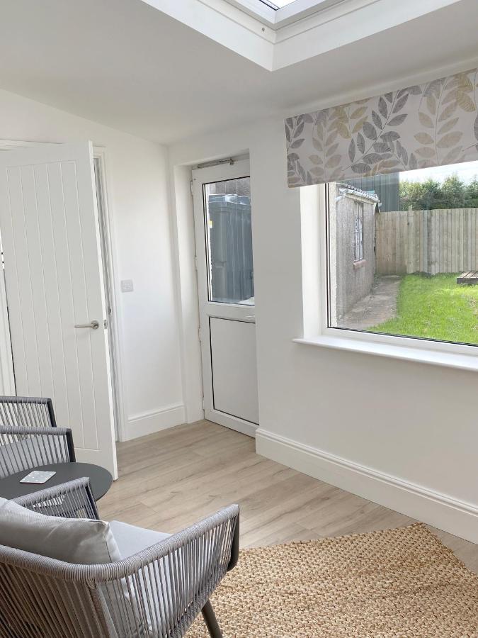1 Ashford Road Guesthouse Redhill  Exteriör bild