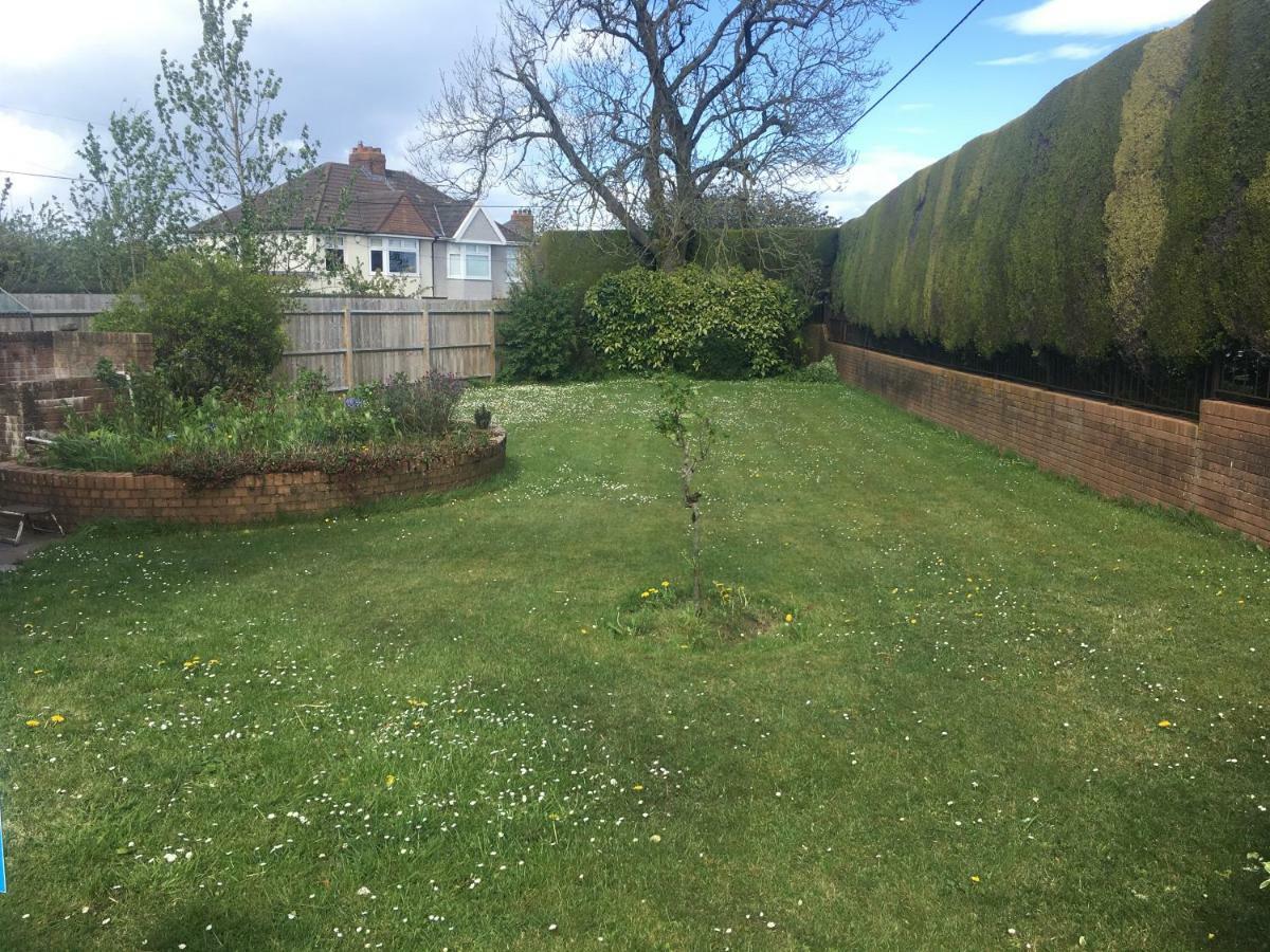 1 Ashford Road Guesthouse Redhill  Exteriör bild
